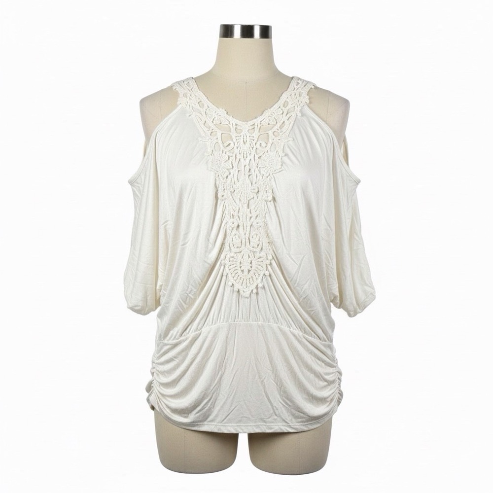 Mon Amie XL White Lace Cold Shoulder Boho Chic Dolman Batwing Sleeve Romantic